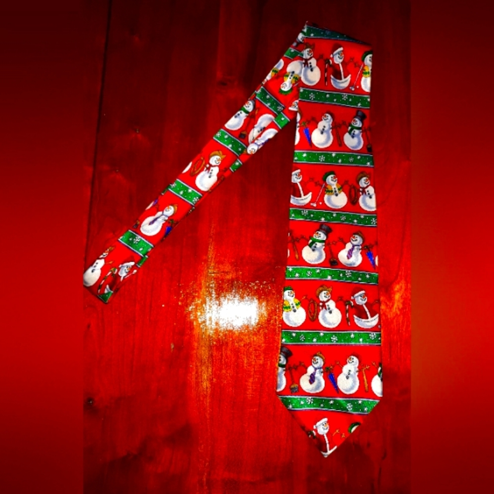 ST. NICKS TIE SHOP CHRISTMAS SILK TIE